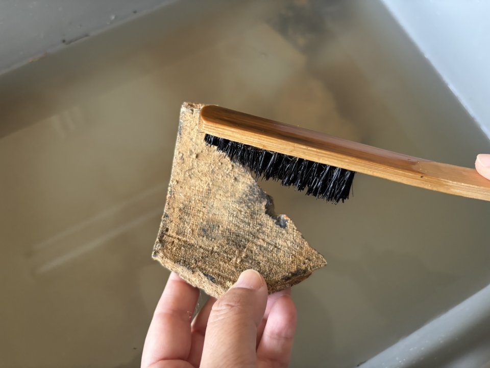 古墳出土品洗浄体験